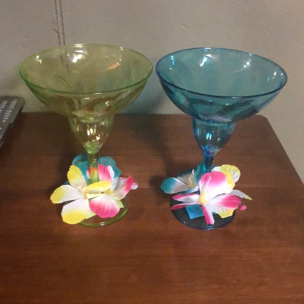 Margarita Cups - plastic (2)